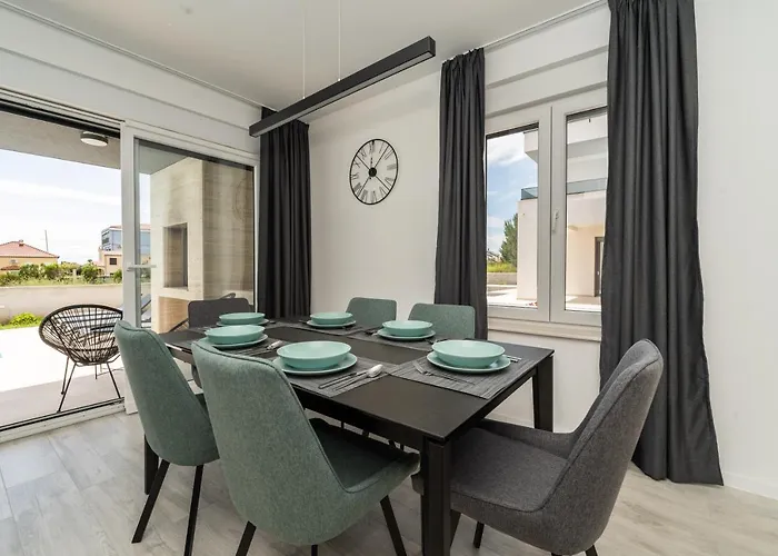 Villa Kuca Za Odmor Marita Privlaka (Zadar)
